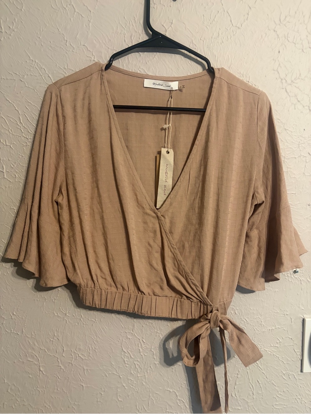 Boutique Mustard Seed Tan Wrap Tie Crop Top size Small